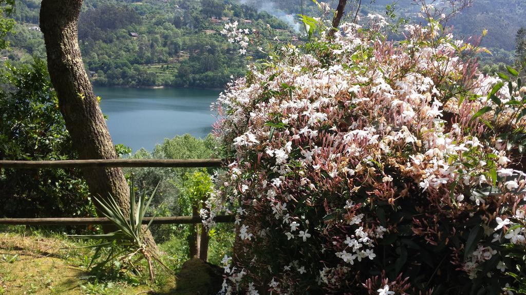 Casa da Terra - Gerês Exterior foto